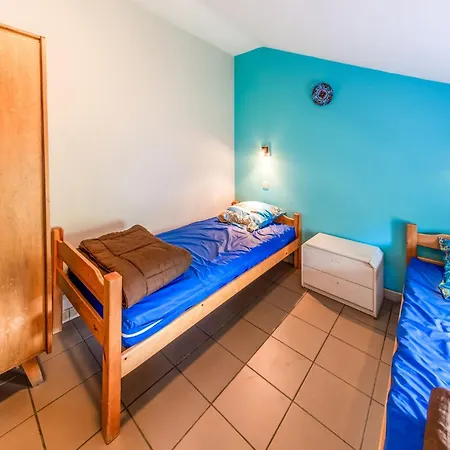 Сasa de vacaciones Charming In Brisy, Cleaning Included