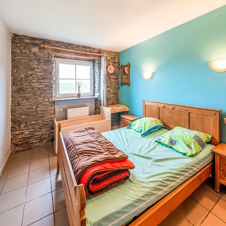 Charming In Brisy, Cleaning Included Brisy